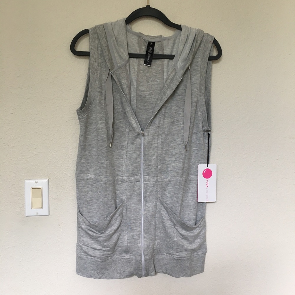 -Yogalicious Sleeveless Gray Yoga Full Zip Hoodie